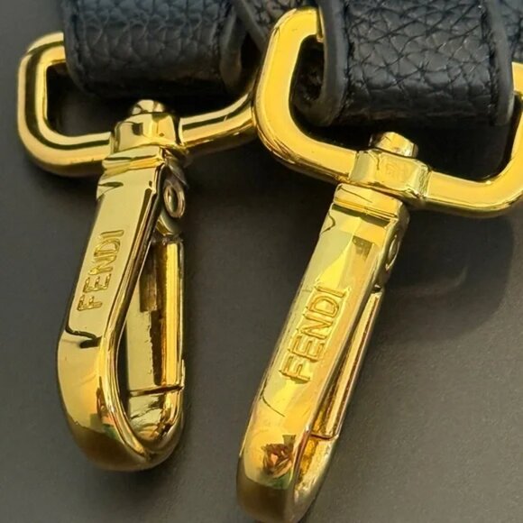 Gorgeous bag! Black hand or crossbody bag! Very large! Used once! - Picture 9 of 10